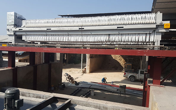 佛山某琉璃瓦廠隔膜高壓壓濾機泥漿